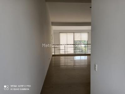 Casa de 5 alcobas en venta en Ciudad Jardin, Cali, 400 m² · foto 19 de 20