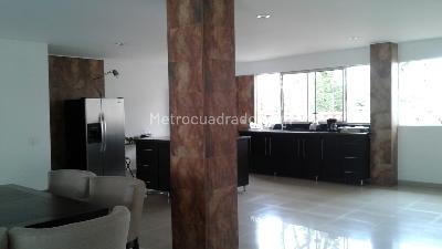 Casa de 5 alcobas en venta en Ciudad Jardin, Cali, 400 m² · foto 10 de 20