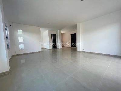 Casa de 4 alcobas en venta en Cuidad Jardin, Cali, 243 m² · foto 5 de 20