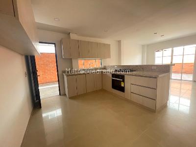 Casa de 4 alcobas en venta en Cuidad Jardin, Cali, 243 m² · foto 6 de 20