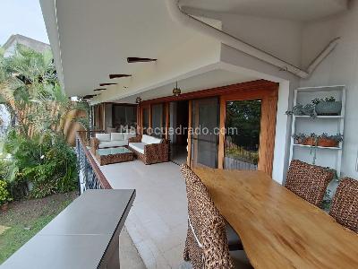 Casa de 5 alcobas en venta en Santa Monica Residencial, Cali, 380 m² · foto 11 de 20