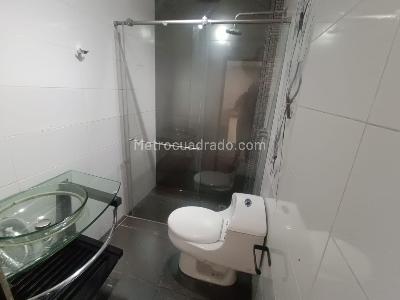 Casa de 4 alcobas en venta en Alfonso Bonilla Aragon, Cali, 374 m² · foto 8 de 20