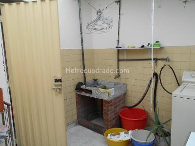 Casa en venta en San Jose Sur, Bogotá · foto 17 de 20