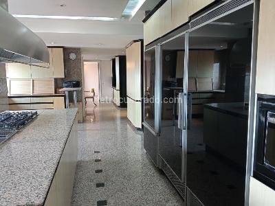 Apartamento de 4 alcobas en venta en La Cabrera, Bogotá, 421 m² · foto 12 de 20