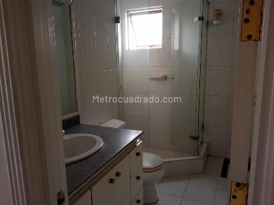 Apartamento de 4 alcobas en venta en La Cabrera, Bogotá, 421 m² · foto 14 de 20