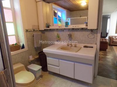 Casa de 5 alcobas en venta en Quinta Camacho, Bogotá, 478 m² · foto 15 de 20