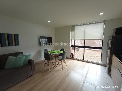 Apartamento en arriendo en Candelaria, Bogotá · foto 2 de 15