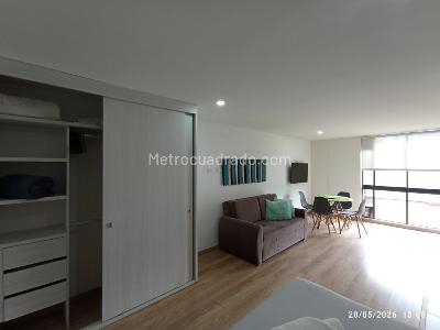 Apartamento en arriendo en Candelaria, Bogotá · foto 4 de 15