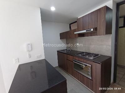 Apartamento en arriendo en Candelaria, Bogotá · foto 2 de 15