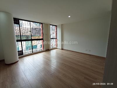 Apartamento en arriendo en Candelaria, Bogotá · foto 5 de 15