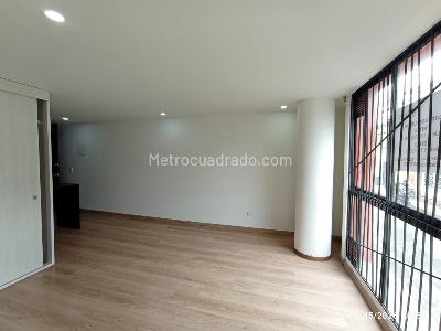 Apartamento en arriendo en Candelaria, Bogotá · foto 8 de 15