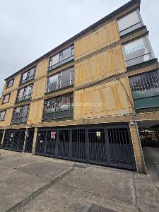 Apartment for rent in Antiguo Country, Bogotá