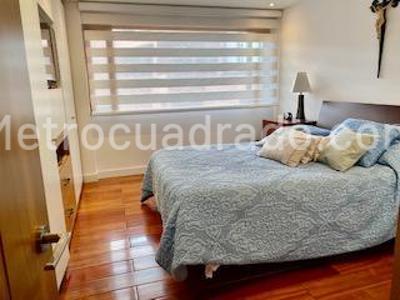 Apartamento de 4 alcobas en venta en El Nogal, Bogotá, 265 m² · foto 13 de 20