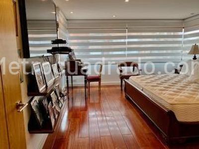 Apartamento de 4 alcobas en venta en El Nogal, Bogotá, 265 m² · foto 17 de 20