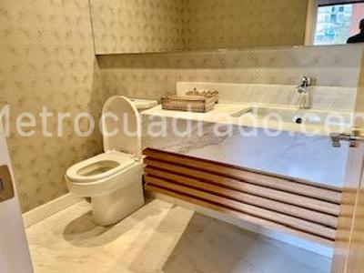 Apartamento de 4 alcobas en venta en El Nogal, Bogotá, 265 m² · foto 4 de 20