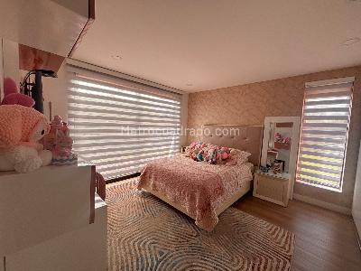 Casa de 3 alcobas en venta en Milla De Oro, Chía, 320 m² · foto 13 de 20