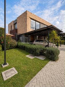 Casa de 3 alcobas en venta en Vittare, Cajicá, 207 m² · foto 2 de 19
