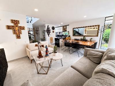 Casa de 3 alcobas en venta en Vittare, Cajicá, 207 m² · foto 3 de 19