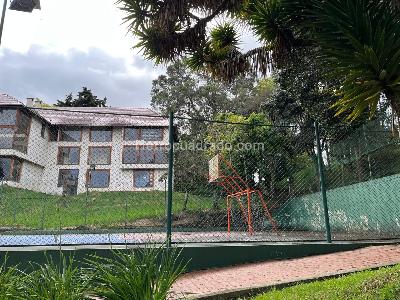 Casa de 4 alcobas en venta en Cerros Torreladera, Bogotá, 200 m² · foto 13 de 13