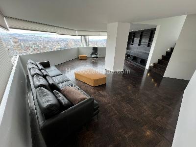 Apartamento de 3 alcobas en venta en Bosque Izquierdo, Bogotá, 185 m² · foto 8 de 20