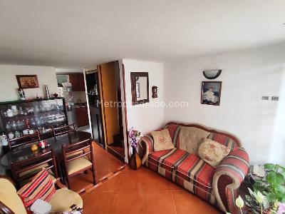 Casa en venta en Villa Del Norte Iii, Bogotá · foto 10 de 19