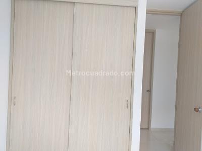 Apartamento de 3 alcobas en venta en El Poblado, Ibagué, 74 m² · foto 9 de 20