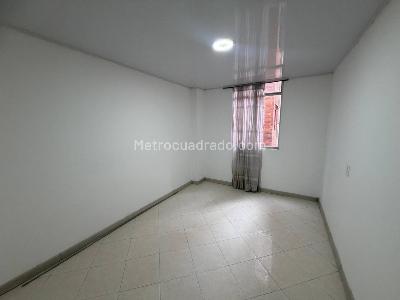 Apartamento en venta en Florencia Afidro, Bogotá · foto 15 de 18