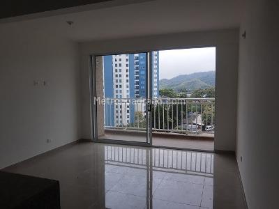 Apartamento de 3 alcobas en venta en Varsovia I, Ibagué, 89 m² · foto 4 de 17