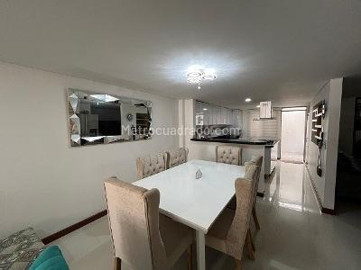 Casa de 4 alcobas en venta en Parrales, Ibagué, 180 m² · foto 9 de 20