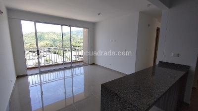 Apartamento de 3 alcobas en venta en Varsovia I, Ibagué, 90 m² · foto 3 de 20