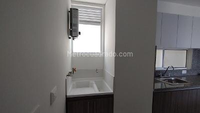 Apartamento de 3 alcobas en venta en Varsovia I, Ibagué, 90 m² · foto 7 de 20
