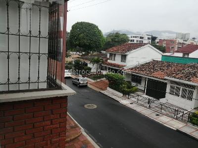 Apartamento de 3 alcobas en venta en Piedra Pintada Parte Alta, Ibagué, 95 m² · foto 2 de 20