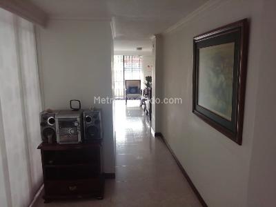 Apartamento de 3 alcobas en venta en Piedra Pintada Parte Alta, Ibagué, 95 m² · foto 14 de 20