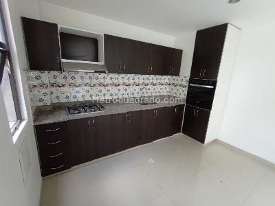 Casa de 3 alcobas en venta en El Vergel, Ibagué, 151 m² · foto 3 de 20