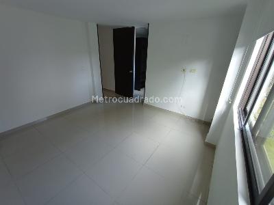 Casa de 3 alcobas en venta en El Vergel, Ibagué, 151 m² · foto 11 de 20
