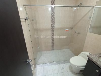 Casa de 3 alcobas en venta en El Vergel, Ibagué, 151 m² · foto 16 de 20