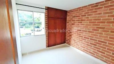 Apartamento de 3 alcobas en arriendo en Varsovia, Ibagué, 70 m² · foto 7 de 14