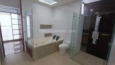 Casa de 3 alcobas en venta en Mirolindo, Ibagué, 300 m² · foto 8 de 20