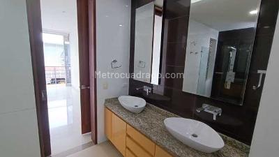 Casa de 3 alcobas en venta en Mirolindo, Ibagué, 300 m² · foto 9 de 20