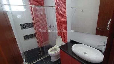 Casa de 3 alcobas en venta en Mirolindo, Ibagué, 300 m² · foto 12 de 20