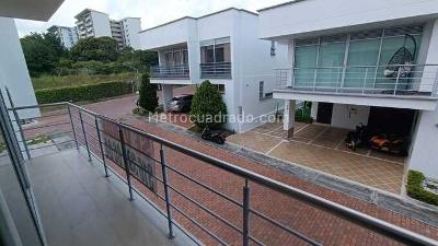 Casa de 3 alcobas en venta en Mirolindo, Ibagué, 300 m² · foto 14 de 20