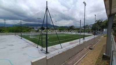 Apartamento de 3 alcobas en venta en El Poblado, Ibagué, 92 m² · foto 18 de 20