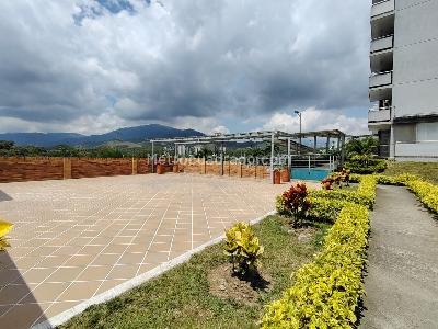 Apartamento de 3 alcobas en venta en El Poblado, Ibagué, 92 m² · foto 19 de 20