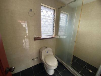 Casa de 3 alcobas en venta en Rincon De Piedra Pintada, Ibagué, 133 m² · foto 7 de 20