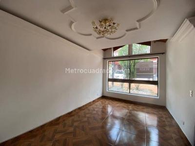 Casa de 3 alcobas en venta en Rincon De Piedra Pintada, Ibagué, 133 m² · foto 8 de 20