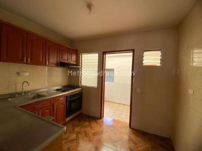 Casa de 3 alcobas en venta en Rincon De Piedra Pintada, Ibagué, 133 m² · foto 10 de 20