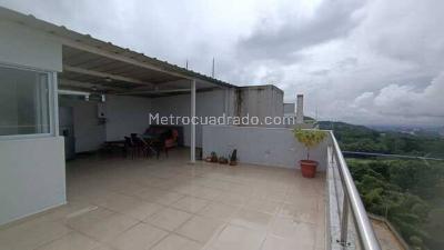 Apartamento de 5 alcobas en venta en Calambeo, Ibagué, 168 m² · foto 3 de 20