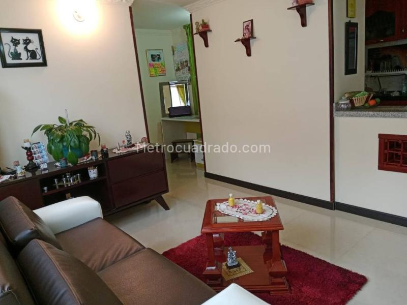 Piso – Soacha, Ciudad Verde, Comuna La Despensa - Más