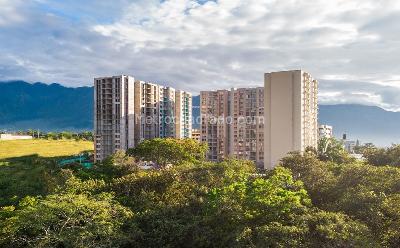 Apartamento de 3 alcobas en venta en El Poblado, Ibagué, 60 m² · foto 2 de 20