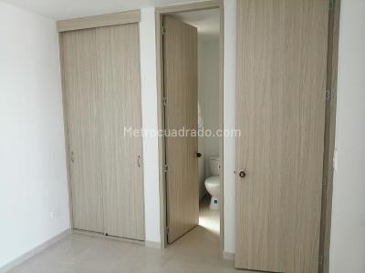Apartamento de 3 alcobas en venta en El Poblado, Ibagué, 60 m² · foto 3 de 20